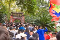 Cảnh báo ùn tắc giao thông dịp Giỗ Tổ Hùng Vương tại Đền Hùng