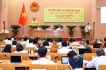 Hà Nội giải trình về chính sách hỗ trợ 20 triệu đồng/hộ nghèo khi đổi xe máy điện