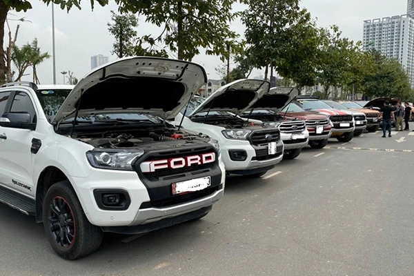 Ford xác định nguyên nhân rò rỉ dầu trên Everest và Ranger