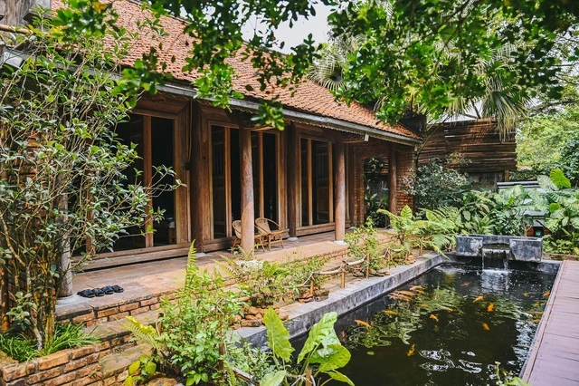 Mát mắt ngôi nhà gỗ “trốn phố” ở ngoại thành Hà Nội