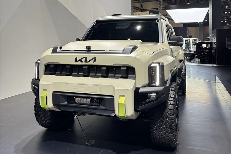 Kia Tasman bản off-road siêu hầm hố "đối thủ" Ford Ranger Raptor