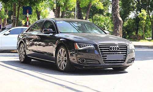 Chi tiết xe sang Audi A8 giá chỉ 2,1 tỷ ở Hà Nội