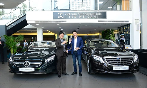 Em chồng Hà Tăng tậu cặp đôi Mercedes-Benz tiền tỷ 