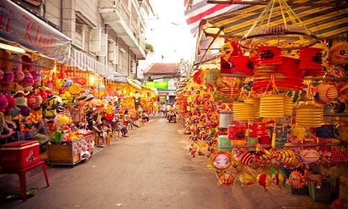 Dạo qua những địa điểm check-in Trung thu Hà Nội - Sài Gòn