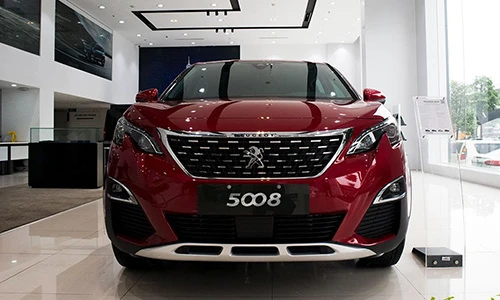 Cận cảnh Peugeot 5008 mới từ 1,199 tỷ đồng tại Việt Nam