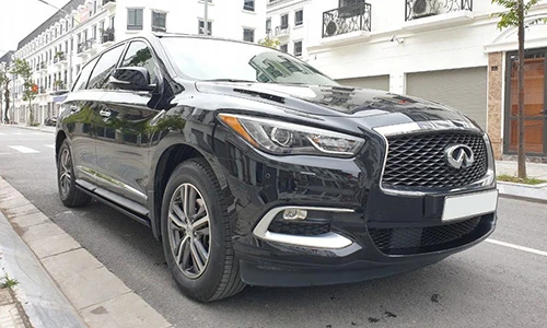 Xe sang Infiniti QX60 dùng 3 năm bán hơn 2 tỷ ở Hà Nội