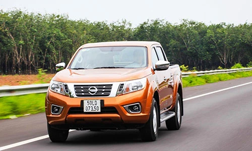 Đề xuất thu phí trước bạ xe bán tải bằng 60% ôtô con