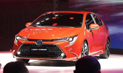 “Soi” chi tiết sedan cỡ C -Toyota Levin 2019 vừa ra mắt