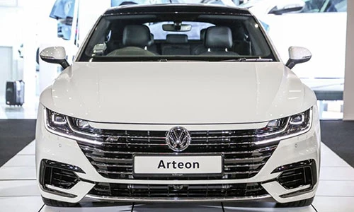“Soi” Volkswagen Arteon 2019 - xe sedan phong cách coupe