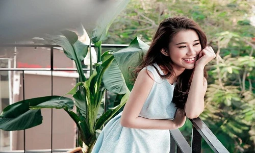 Hot girl Ngọc Thảo ngày càng xinh đẹp, quyến rũ