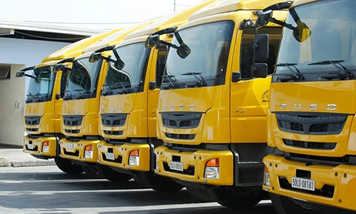 Fuso Fighter FJ 24 giá 1,2 tỷ gia nhập DHL Supply Chain