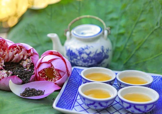 Trà sen thượng hạng giá 10 triệu đồng/kg có gì đặc biệt?