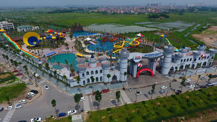 Khám phá công viên nước mới toanh giải nhiệt mùa hè cho người dân Hà Nội
