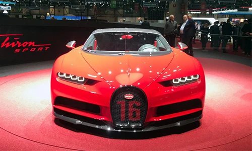 Siêu xe Bugatti Chiron Sport "chốt giá" 74,3 tỷ đồng tại Mỹ