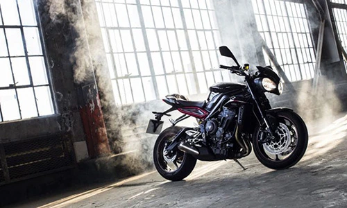 Triumph "trình làng" Street Triple mới giá từ 223 triệu