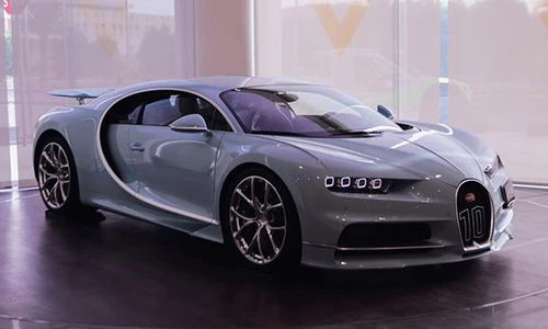 "Tân vương tốc độ" Bugatti Chiron Vainqueur de Coeur hàng độc