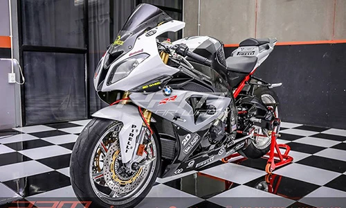 Ngắm bản độ “siêu cá mập” BMW S1000RR siêu chất