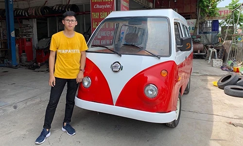 Nam sinh cấp 3 lắp ráp ôtô điện dáng Volkswagen ở Nam Định