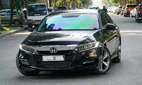 Honda Accord 2019 hơn 1,3 tỷ đồng tại Việt Nam có gì hay?