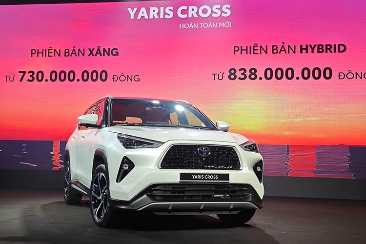 Toyota Yaris Cross từ 730 triệu tại Việt Nam, đắt ngang Mazda CX-5