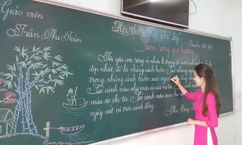 CĐM bái phục với chữ viết đẹp hơn đánh máy của giáo viên tiểu học