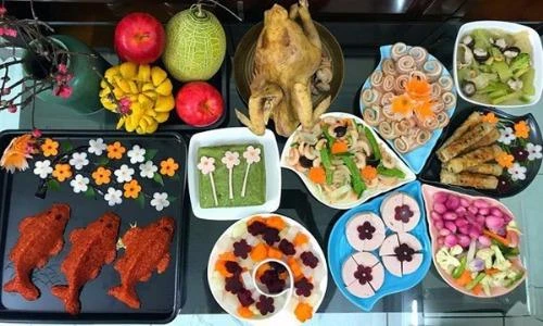 Chị em khoe mâm cỗ cúng ông Táo màu sắc khiến dân mạng ngưỡng mộ