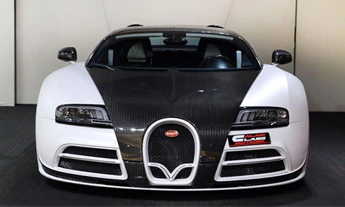 Siêu xe Bugatti Veyron độ Mansory rao bán giá 55,7 tỷ đồng 