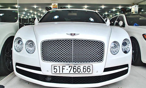 Siêu xe sang Bentley tiền tỷ biển "tứ quý 6" tại Sài Gòn