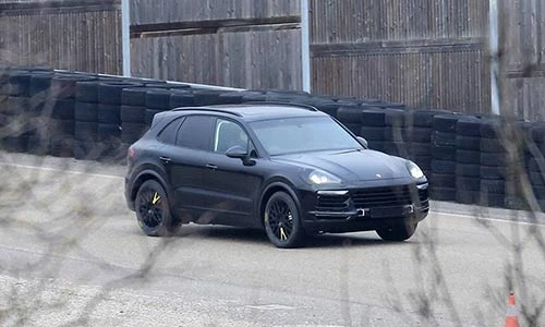 Lần đầu tiên Porsche Cayenne 2018 lộ diện