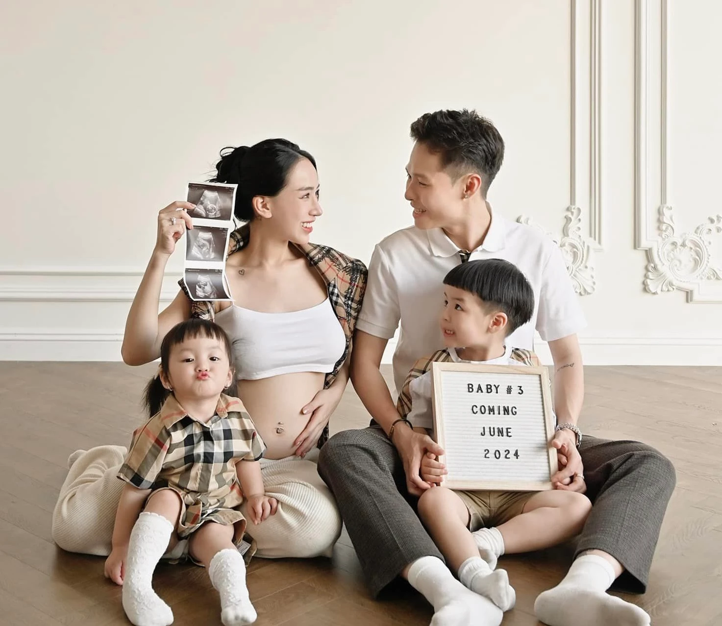 Con gái Minh Nhựa đẹp miễn chê, mở tiệc đón thành viên thứ 3