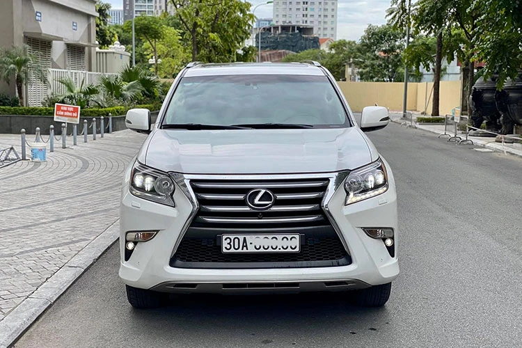 "Vua giữ giá" Lexus GX460 chạy 5 năm, hơn 3 tỷ tại Hà Nội