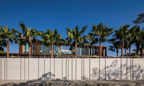 Biệt thự 3 tầng đẹp ngang resort ở Sài Gòn