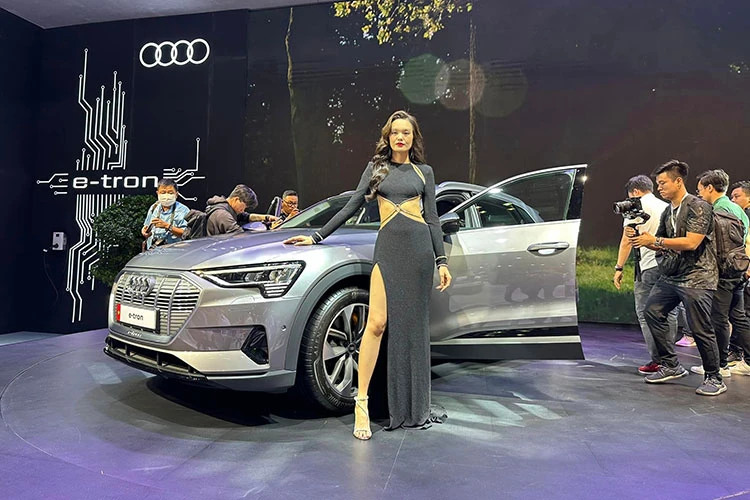 Audi e-tron SUV 2022 ra mắt tại Việt Nam, từ 2,97 tỷ đồng