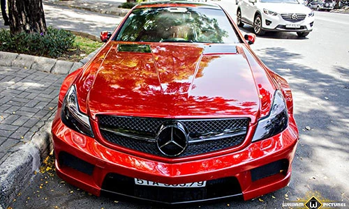 Xế độ Mercedes SL 55 AMG “hàng hiếm” tại Việt Nam