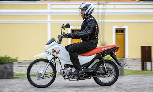 Xe máy Honda Pop 110i “hàng độc” giá hơn 35 triệu 