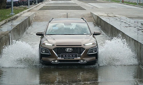 Xe Hyundai Kona và Accent "cháy hàng" dịp cuối năm 2018