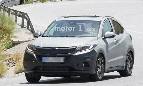 Xe giá rẻ Honda HR-V 2019 lăn bánh trên đường thử