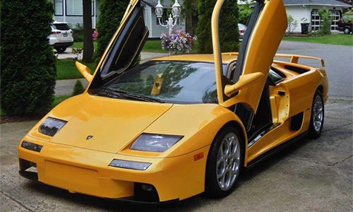 "Siêu xe" Lamborghini Diablo giá chỉ 1,84 tỷ đồng 