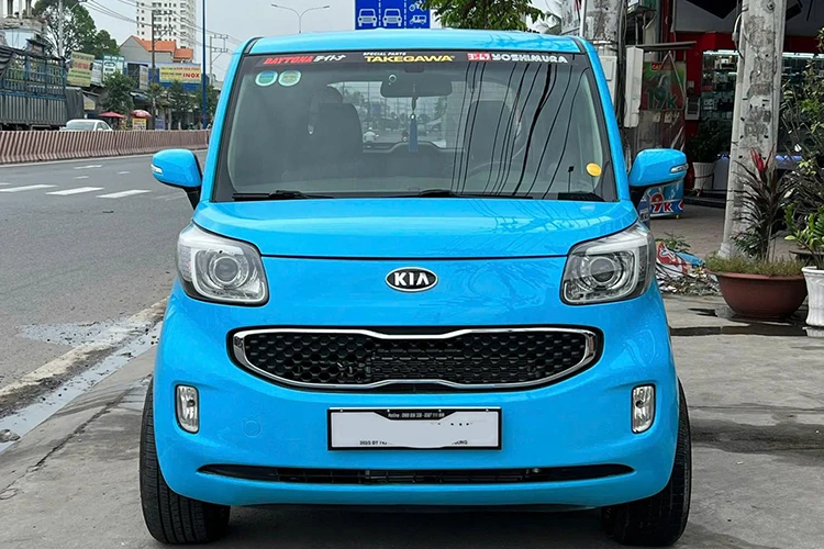 Cận cảnh KIA Ray 2012 cửa lùa như Carnival bán hơn 400 triệu