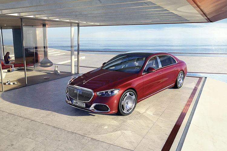 Mercedes-Maybach S580 e chạy 100 km/sạc giá hơn 7,5 tỷ đồng
