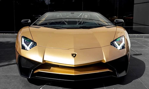Ngắm “thuốc độc” Lamborghini Aventador SV mui trần mạ vàng