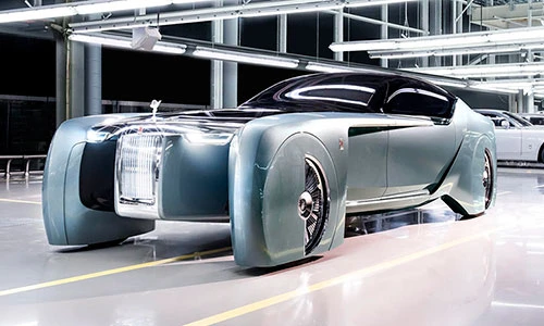 Sau 100 năm siêu xe sang Rolls-Royce “tiến hoá” ra sao?