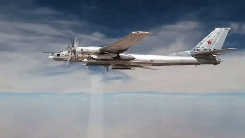 Nga cũng tiến hành cải tiến tên lửa hành trình Kh-101 dựa trên cuộc chiến ở Ukraine để thích ứng với môi trường chiến tranh. Ngay từ cuối năm 2022, tin tức về tên lửa hành trình Kh-101 mới được trang bị hệ thống gây nhiễu đã được lan truyền trên internet, mà thế giới bên ngoài gọi là Dự án "504AP". 