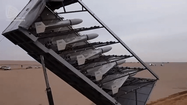 Câu hỏi tại sao người Nga lại vội vàng sử dụng UAV tự sát? Có phải các nhà lãnh đạo Quân đội Nga đã thay đổi tư duy quân sự, khi họ nhận thấy vai trò của UAV trong xung đột hiện đại?