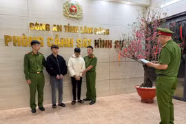 Bắt giữ 2 thanh niên liên quan vụ cướp giật tại tiệm vàng