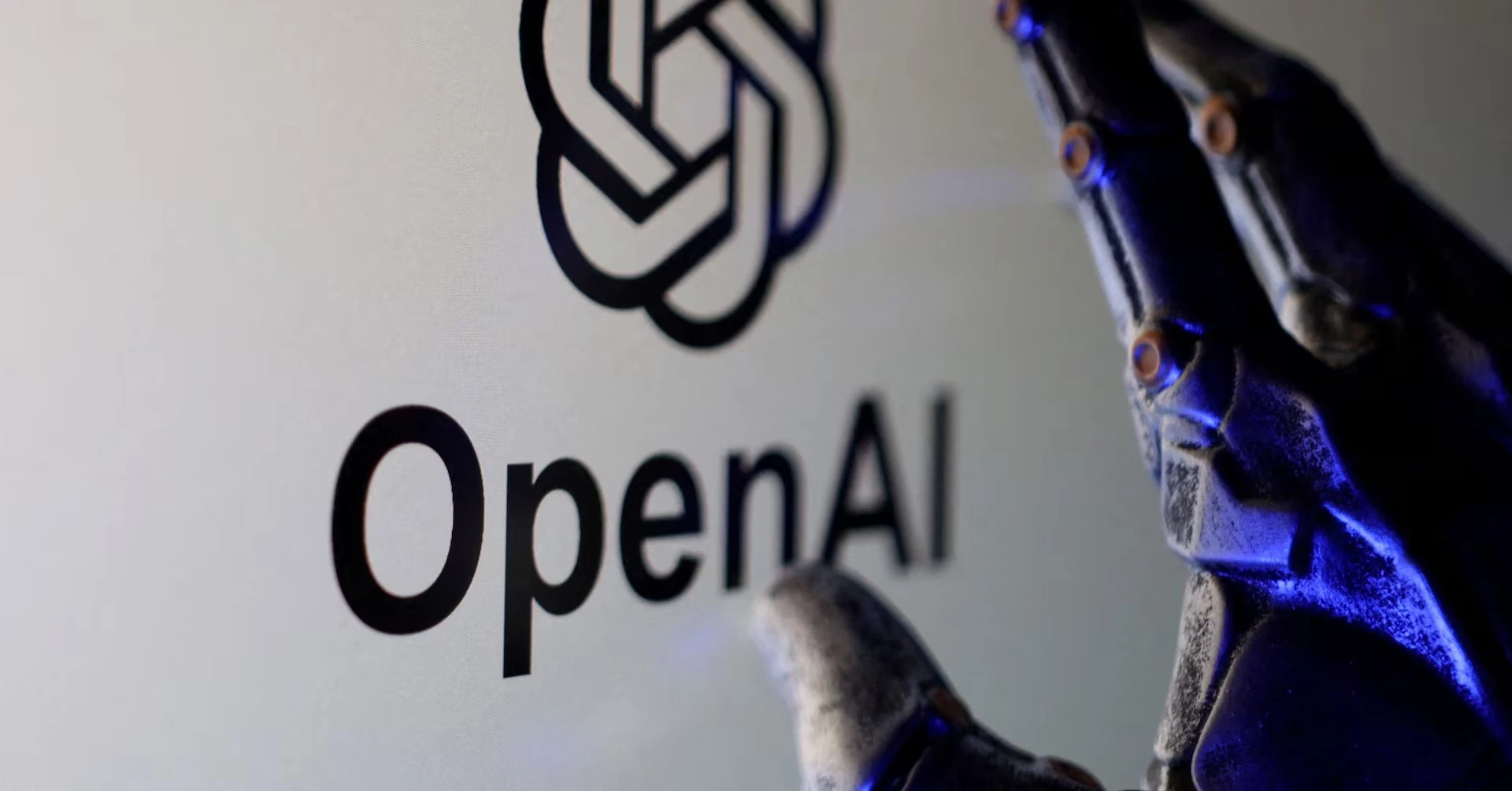 Startup AI Trung Quốc khiến chính OpenAI phải lên tiếng cảnh báo