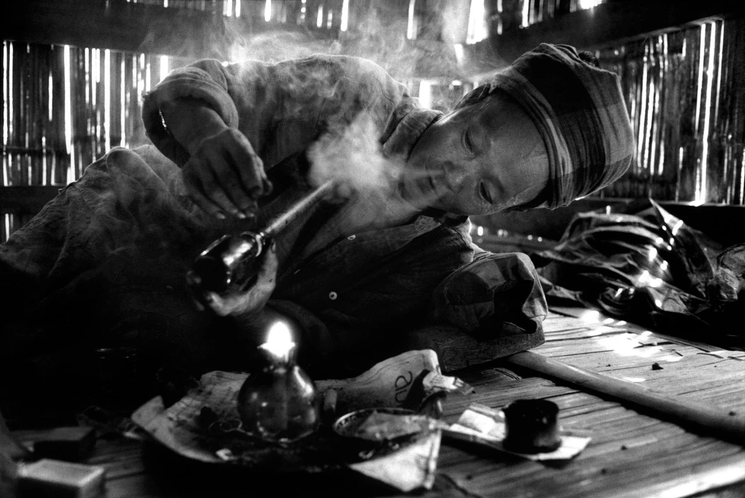 Đột nhập Tam giác Vàng tội lỗi ở Thái Lan năm 1992
