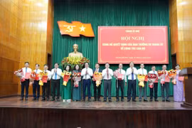 Huế công bố quyết định nhân sự hàng loạt tại các sở, ngành và địa phương