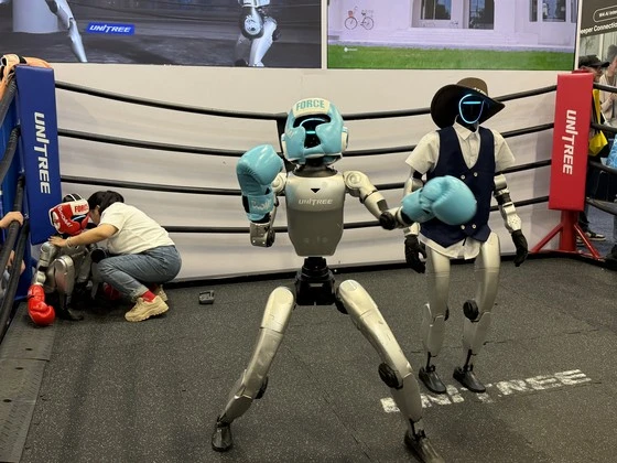 Robot Trung Quốc “đánh chiếm” CES 2026, thế giới trầm trồ 