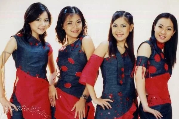 Bốn thành viên nhóm Mắt Ngọc ra sao sau gần 20 năm tan rã?